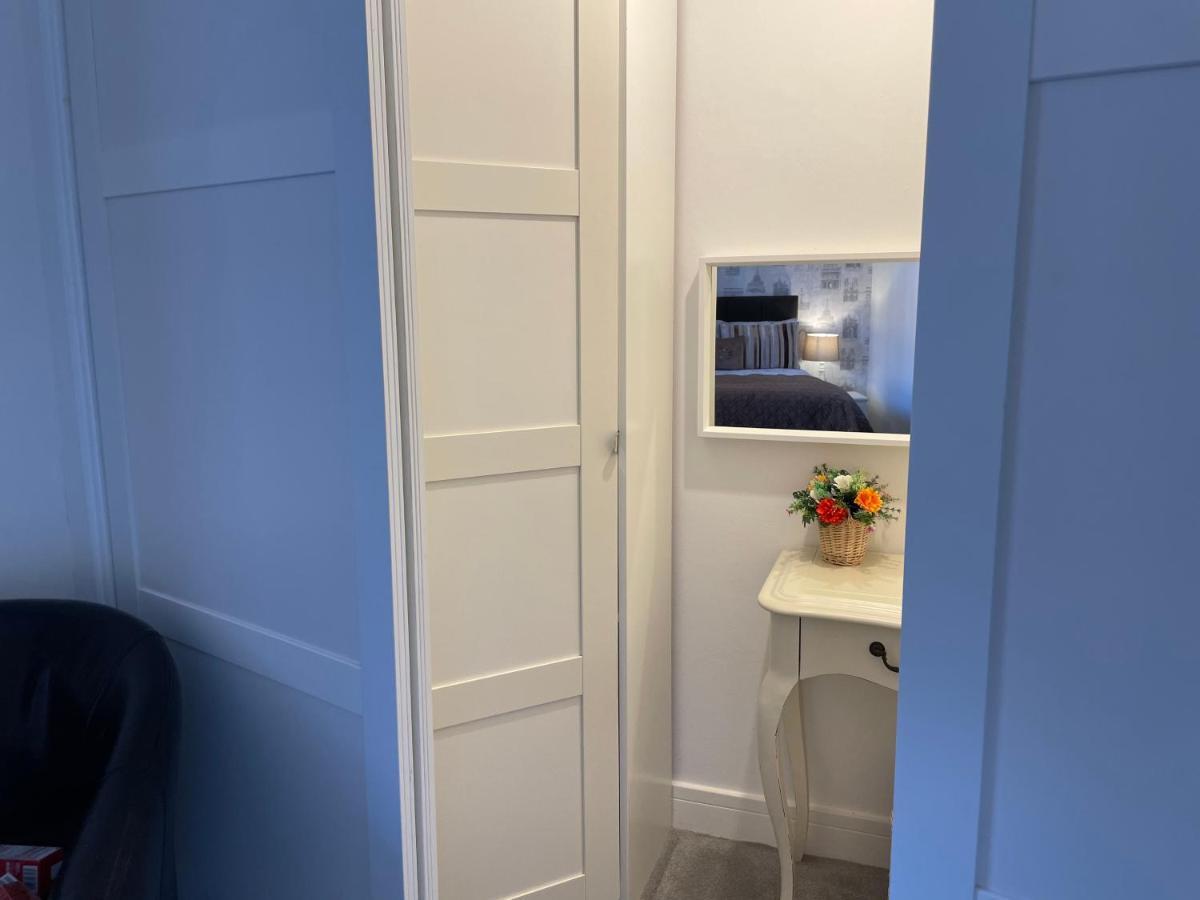 St Georges Balcony Suite With Parking Portsmouth Luaran gambar
